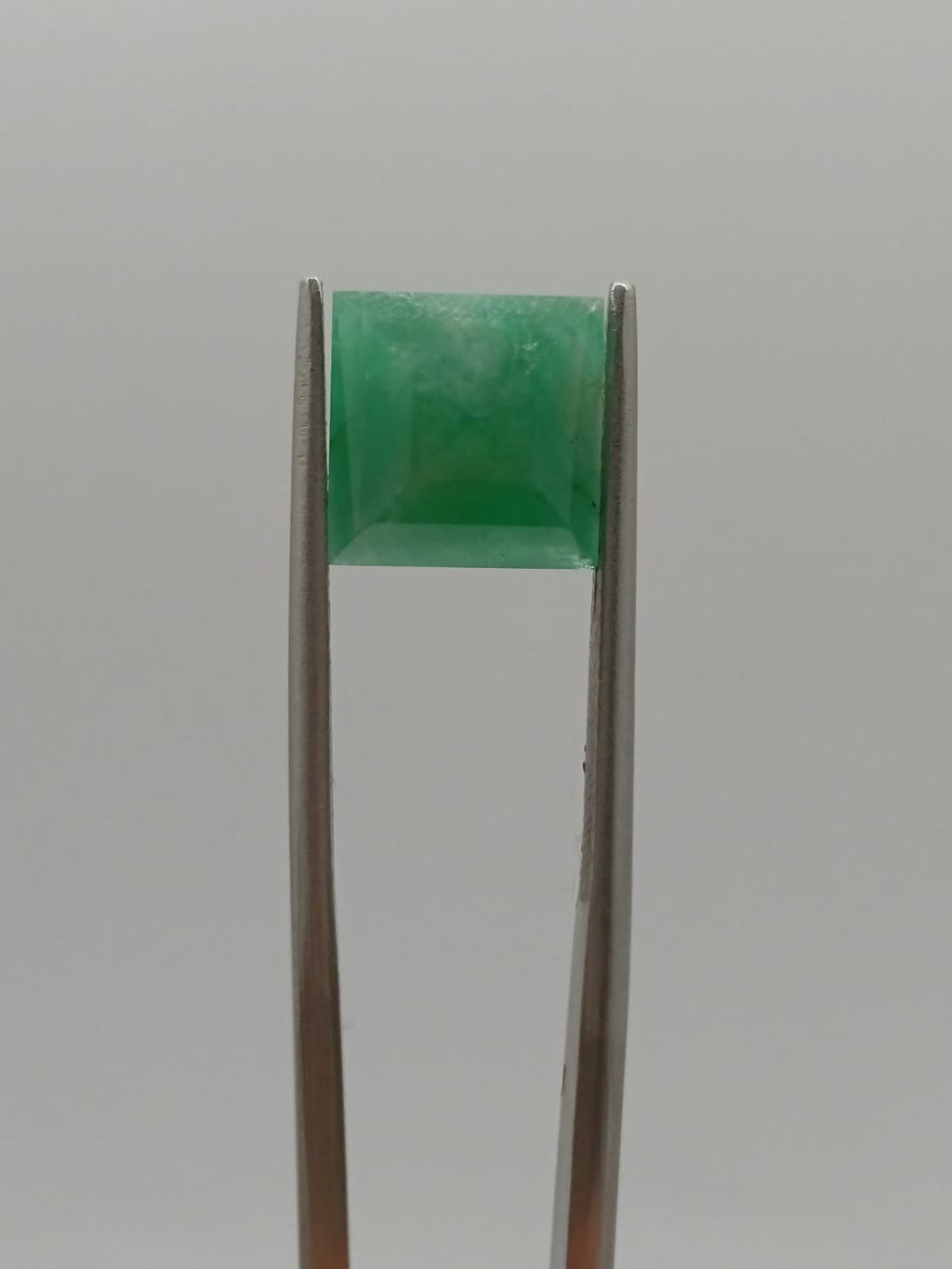Esmeralda brasileña cuadrada de 4.12ct