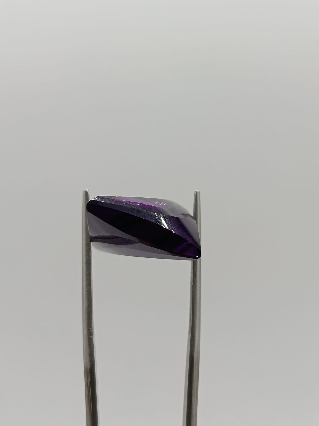 Amatista corte fancy de 23.14ct