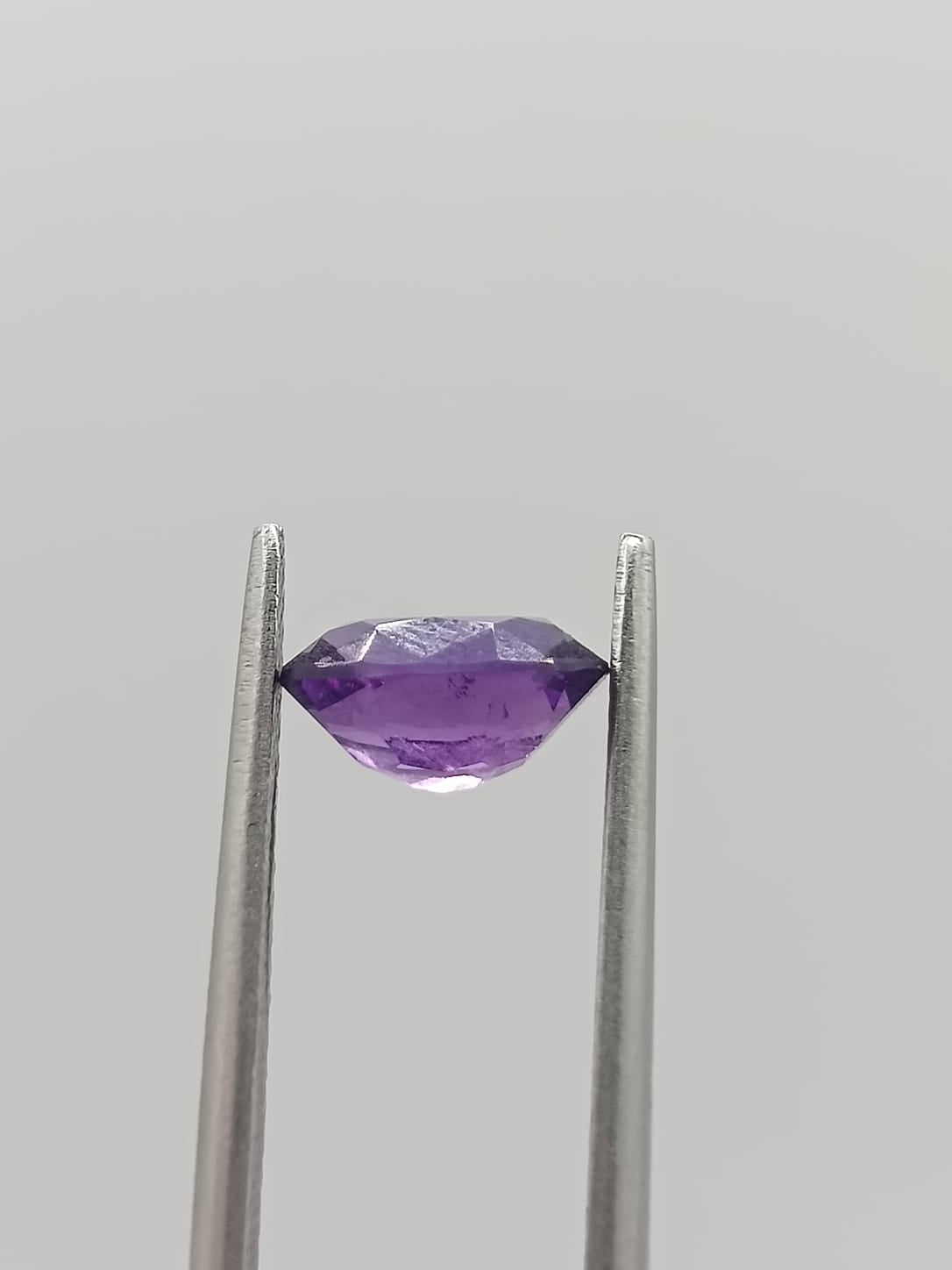 Amatista ovalada de 1.14ct