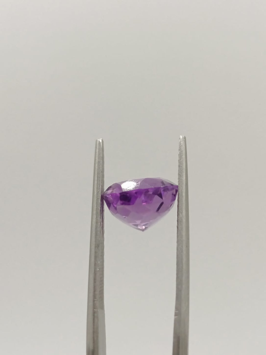 Amatista ovalada de 3.98ct