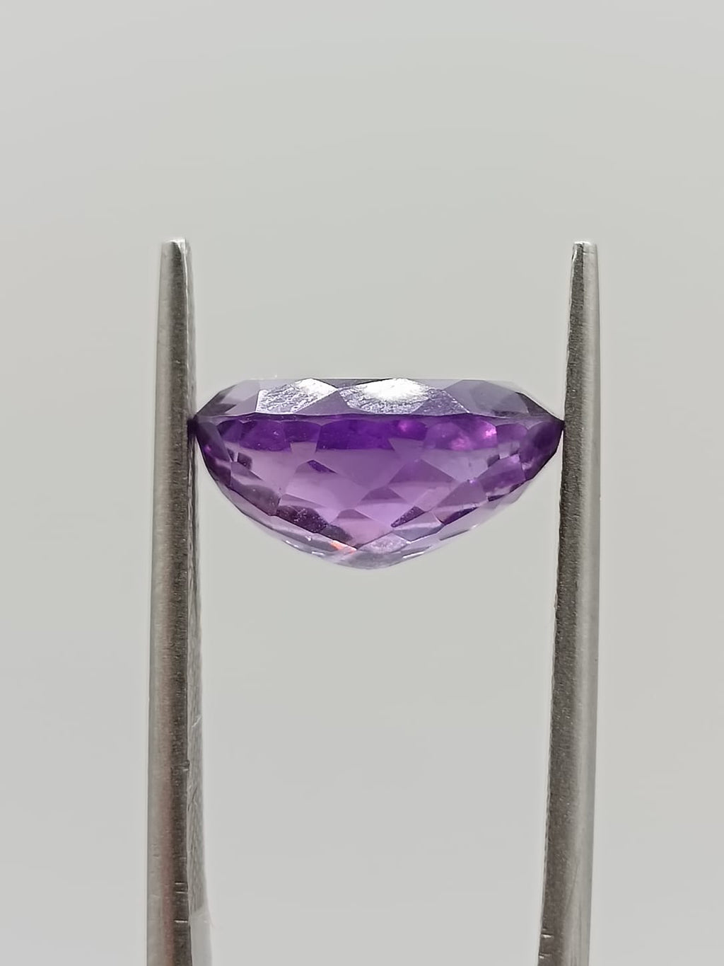 Amatista ovalada de 4.27ct