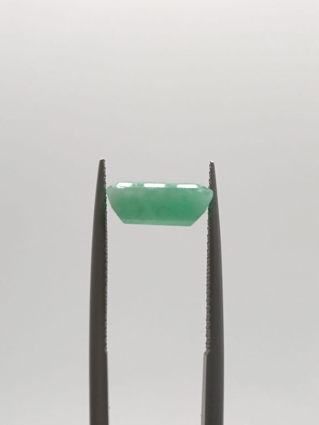 Esmeralda brasileña rectangular de 2.54ct