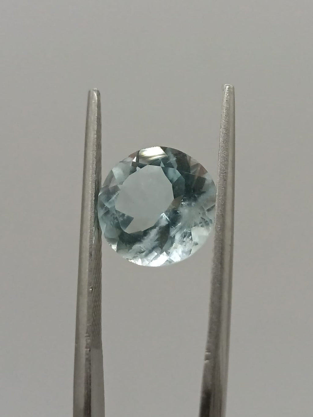 Aguamarina circular de 2.77ct