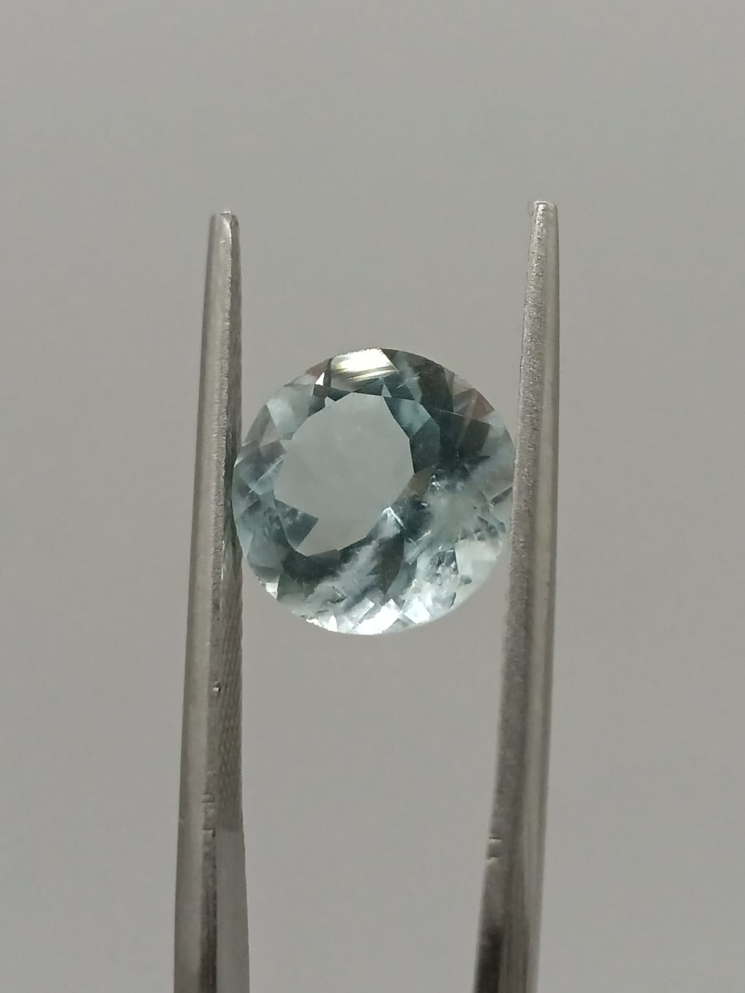 Aguamarina circular de 2.77ct
