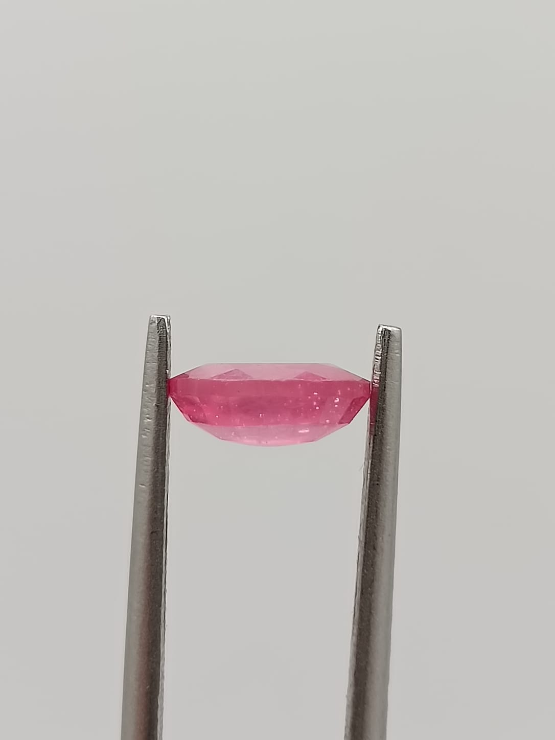 Rubí ovalado de 1.16ct