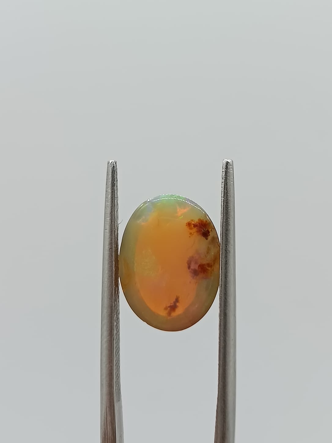 Ópalo ovalado de 2.94ct