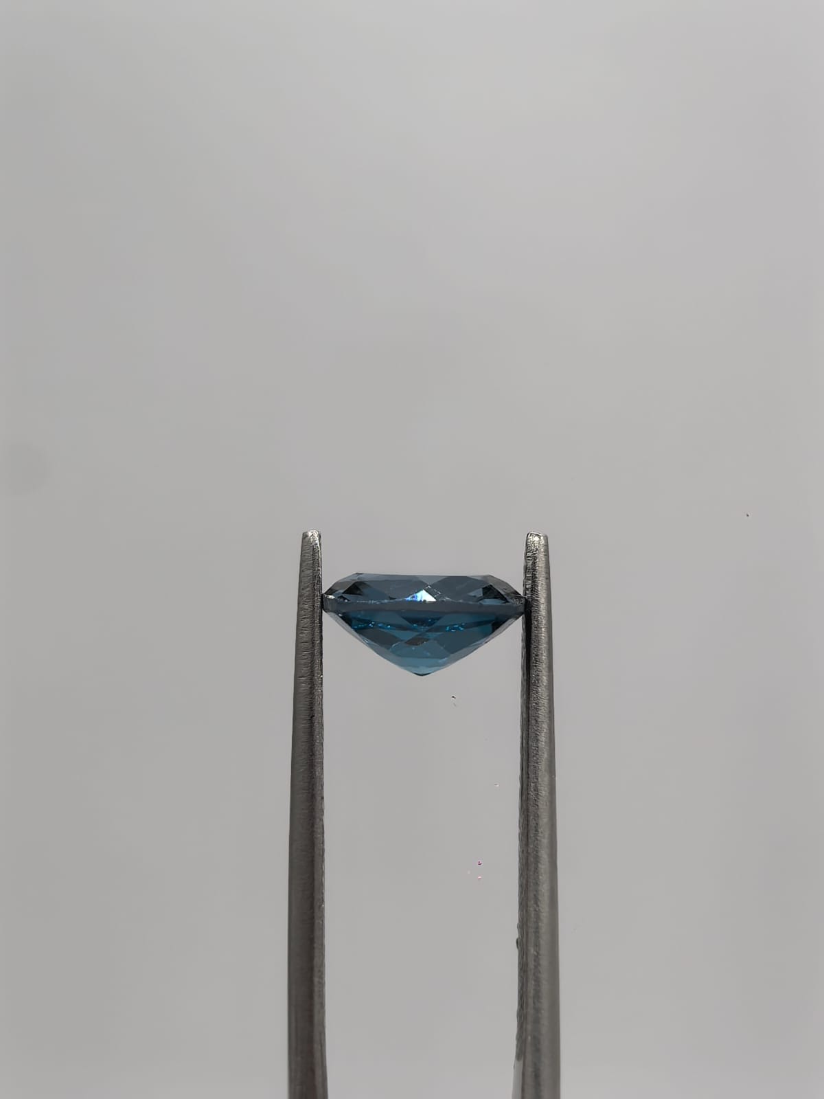 Topacio London blue corte cushion de 2.43ct