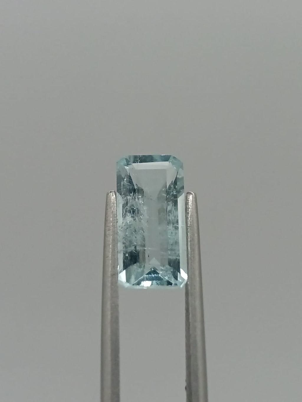Aguamarina rectangular de 2.23ct