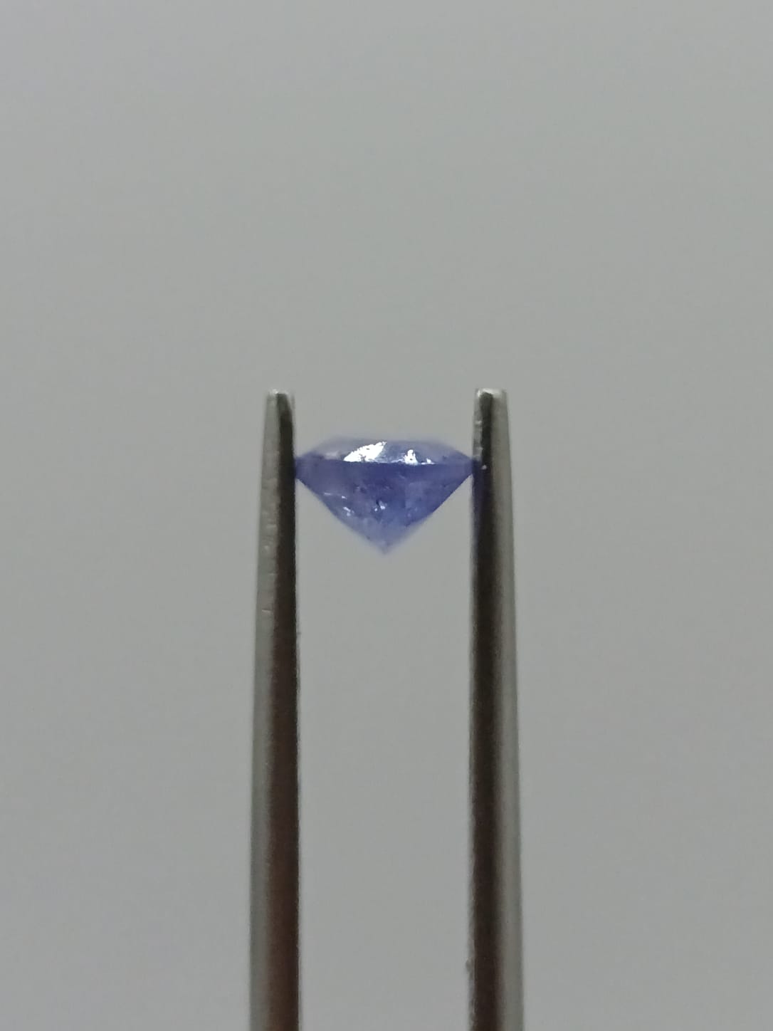 Tanzanita ovalada de 0.82ct