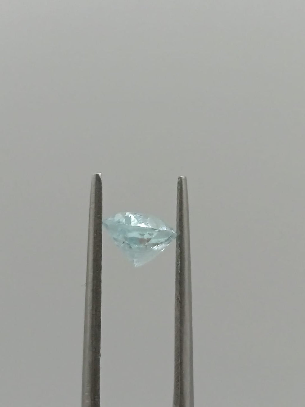 Aguamarina ovalada de 1.65ct