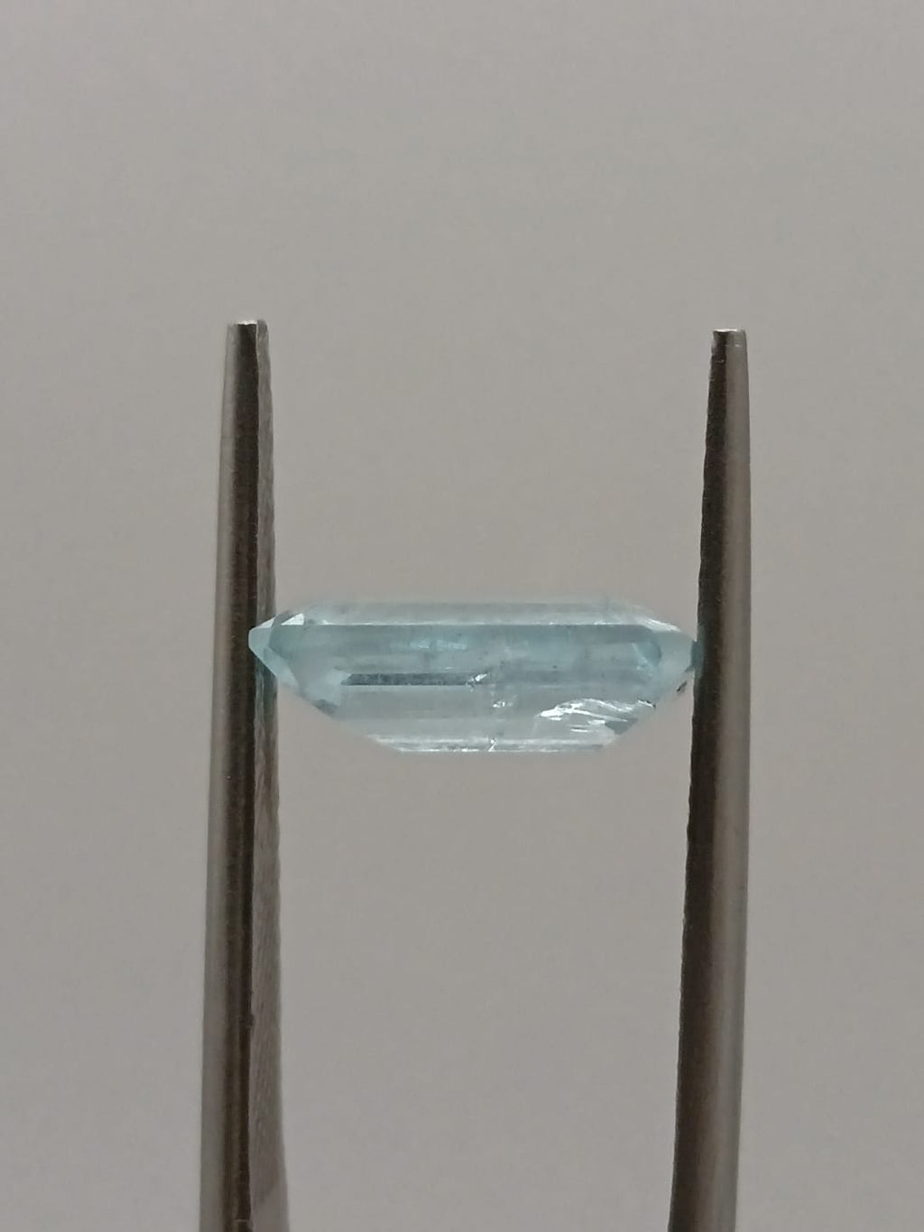 Aguamarina rectangular de 1.93ct