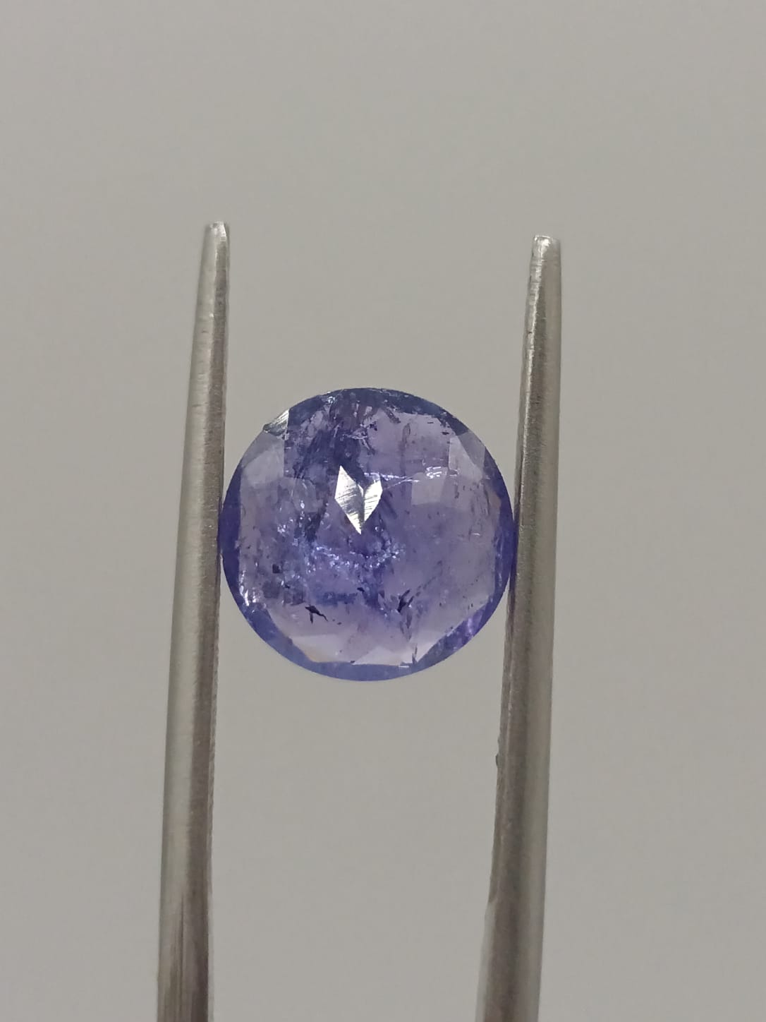 Tanzanita circular de 3.31ct