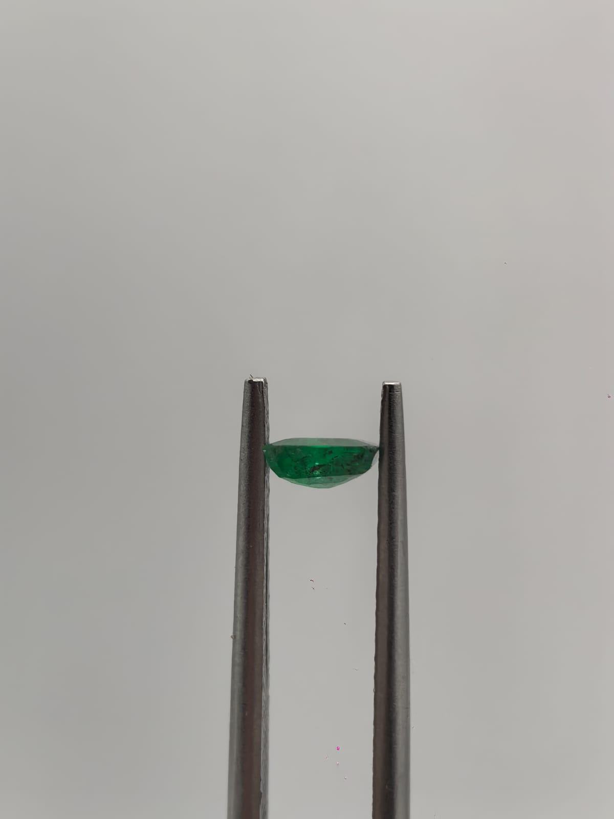 Esmeralda colombiana rectangular de 0.41ct