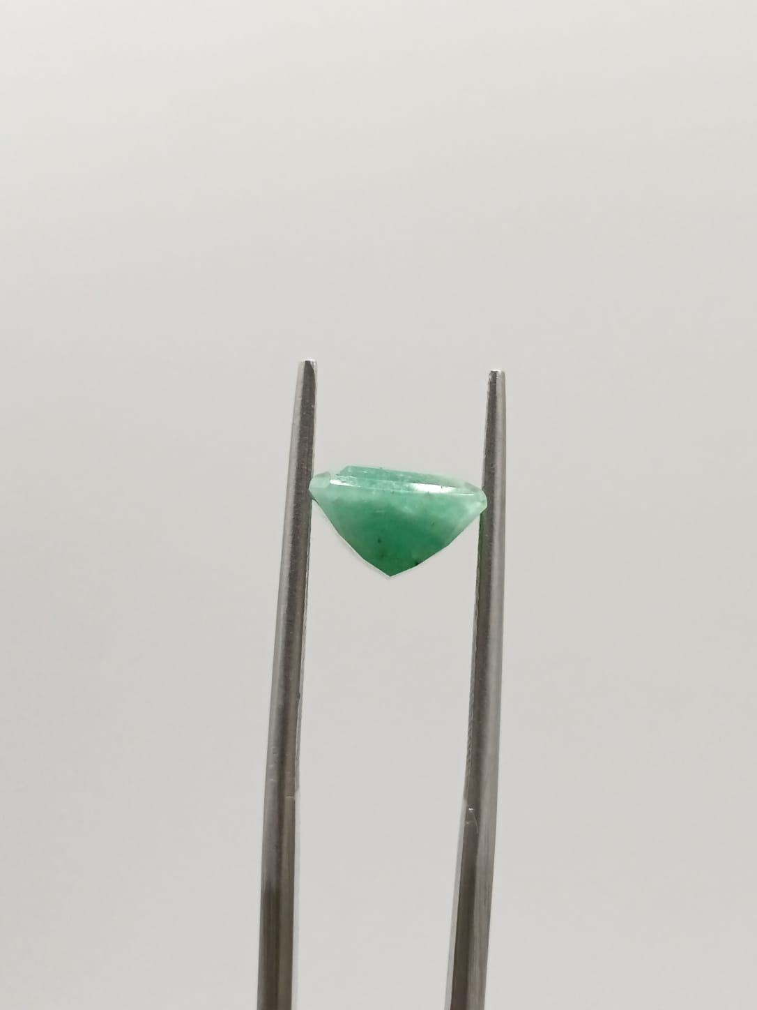 Esmeralda brasileña rectangular de 3.63ct