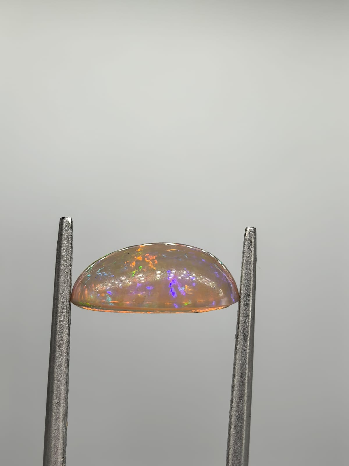 Ópalo ovalado de 2.01ct