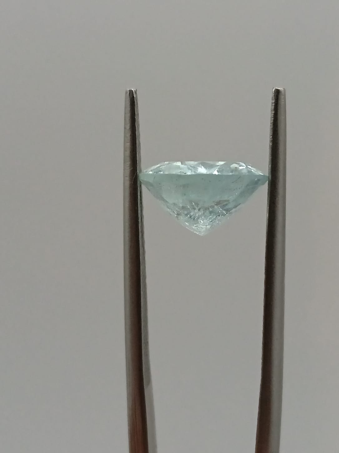 Aguamarina ovalada de 2.87ct