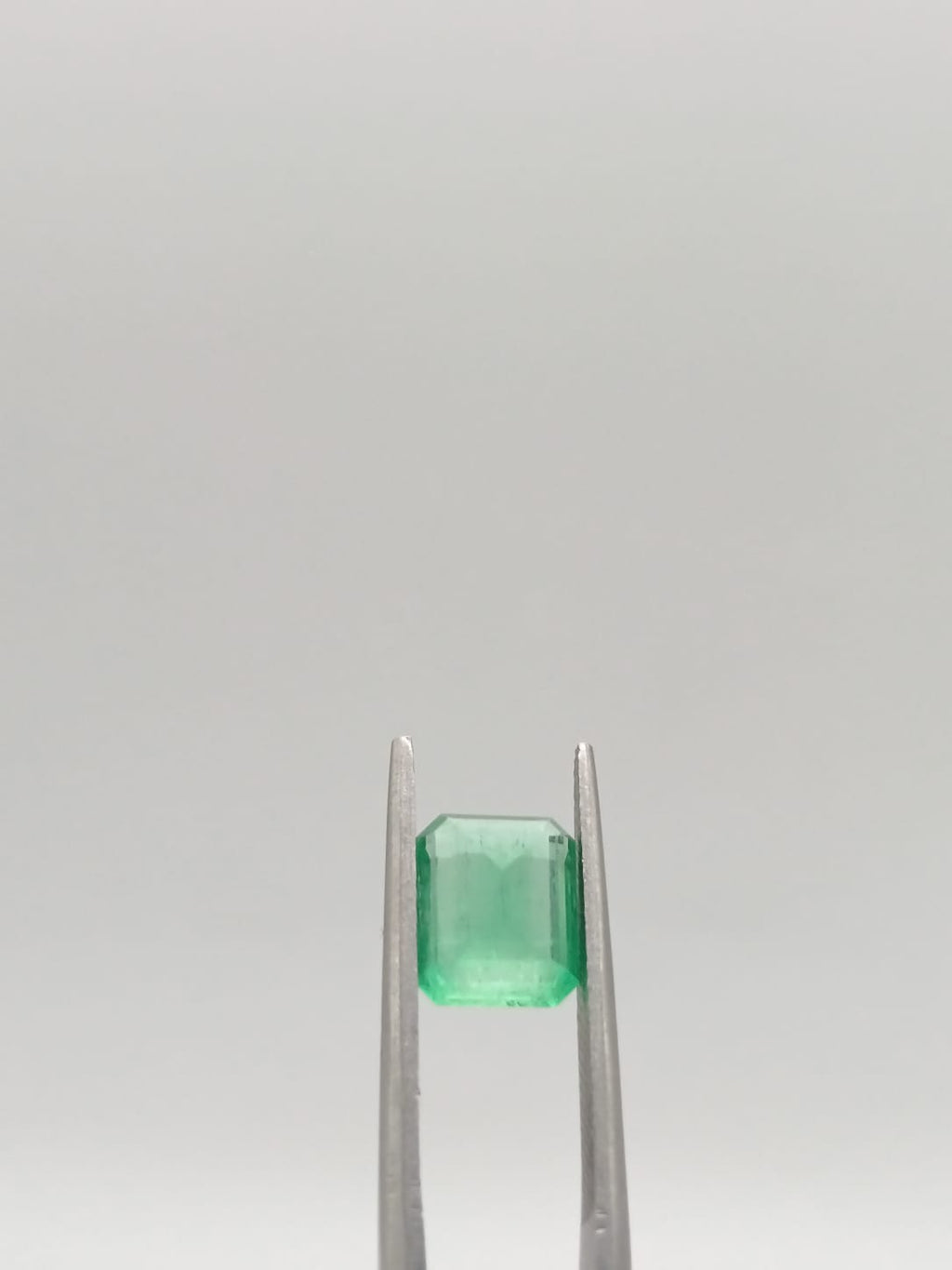 Esmeralda colombiana rectangular de 2.04ct