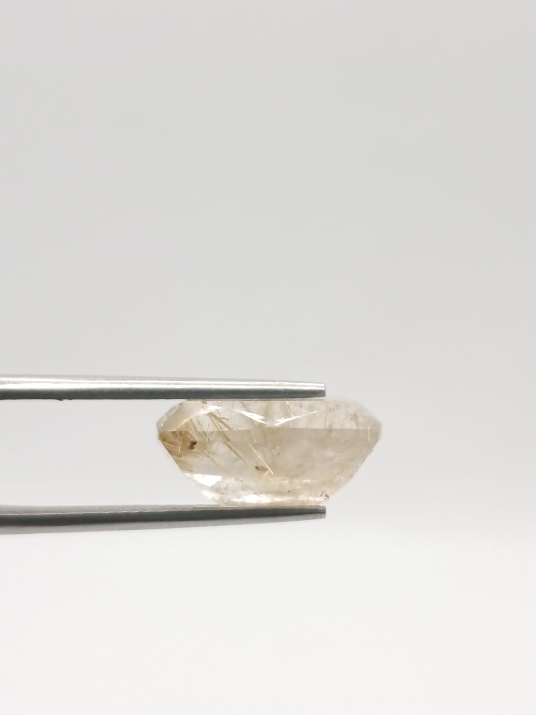 Cuarzo rutilado rectangular de 6.94ct