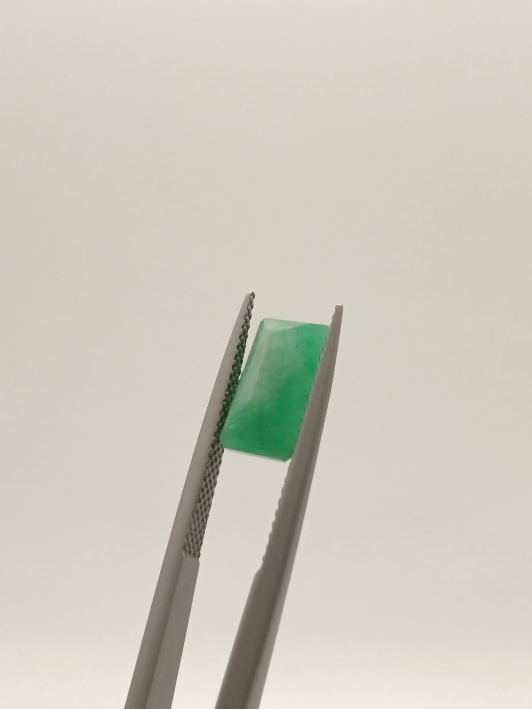 Esmeralda brasileña rectangular de 2.74ct