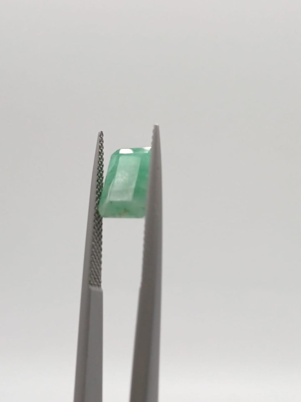 Esmeralda brasileña rectangular de 2.98ct