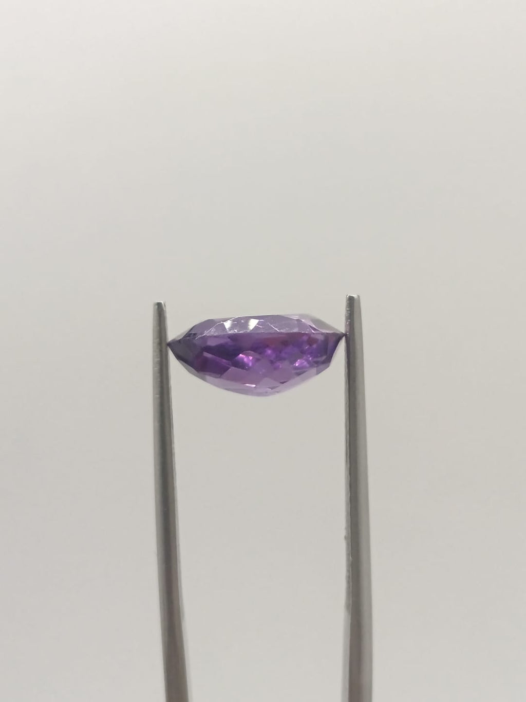 Amatista ovalada de 3.60ct