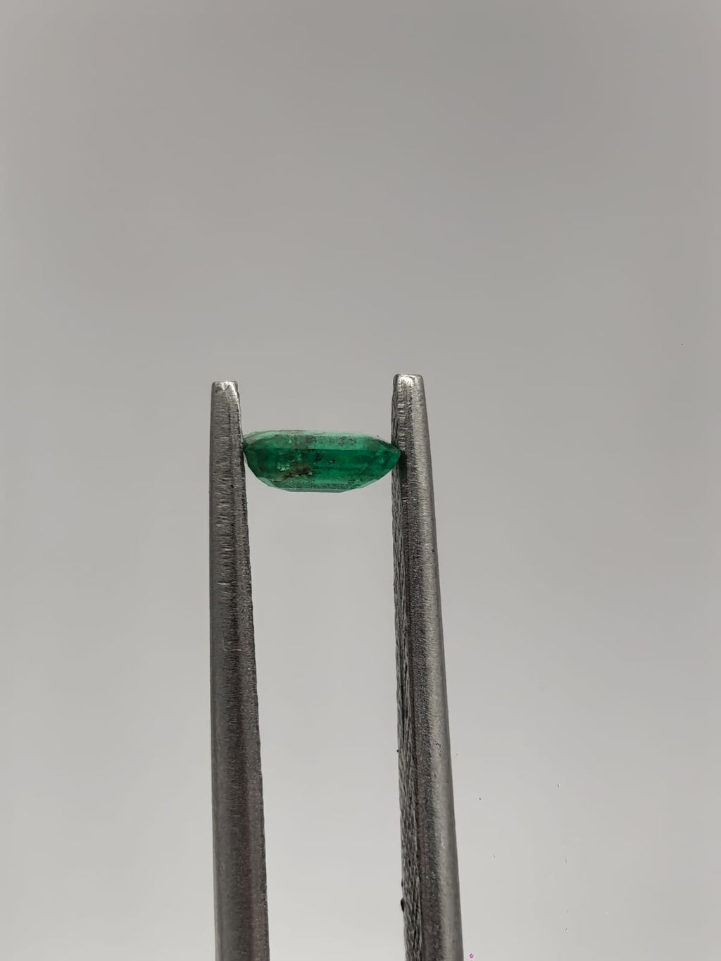 Esmeralda colombiana rectangular de 0.23ct