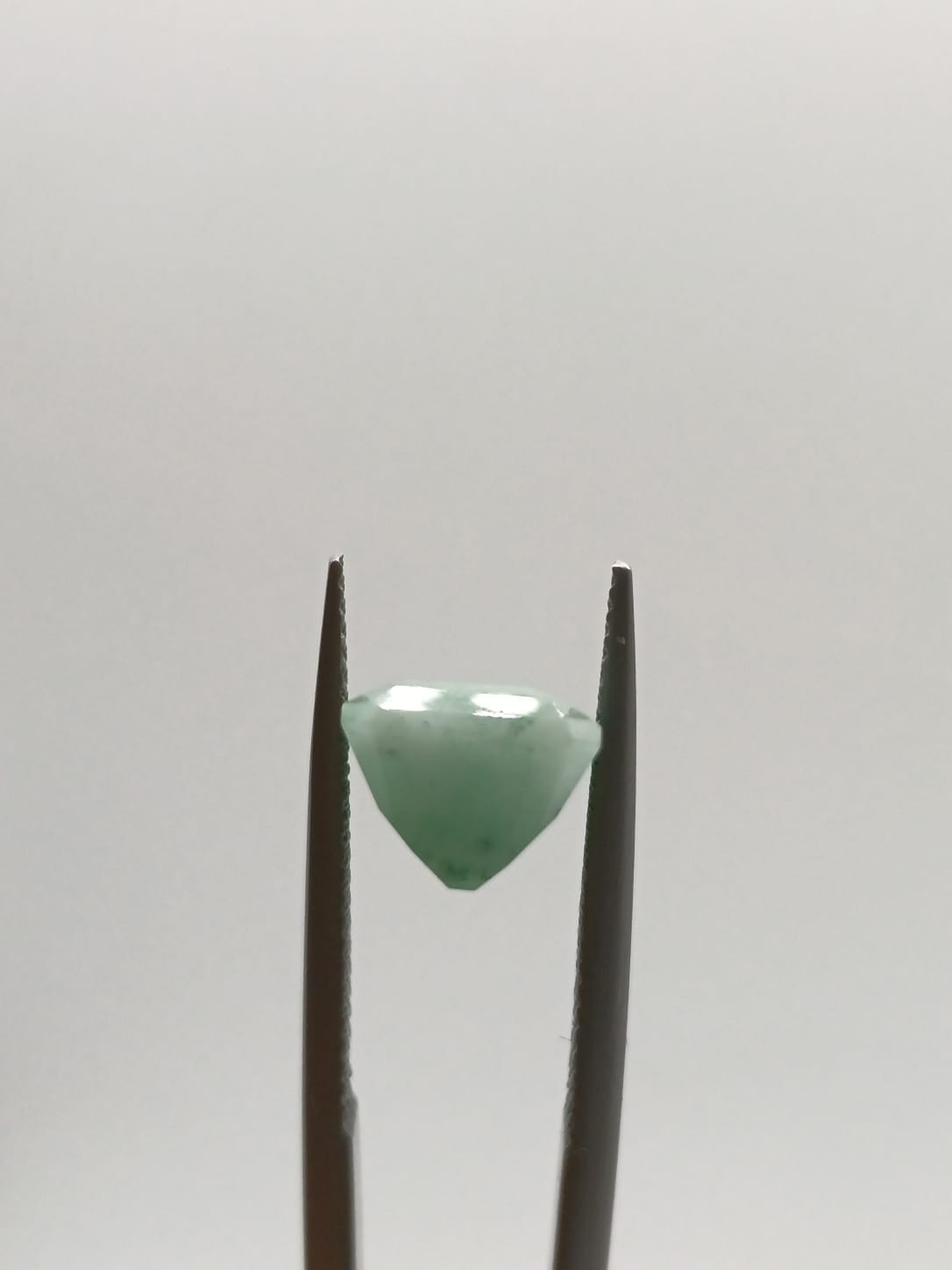 Esmeralda brasileña rectangular de 5.37ct