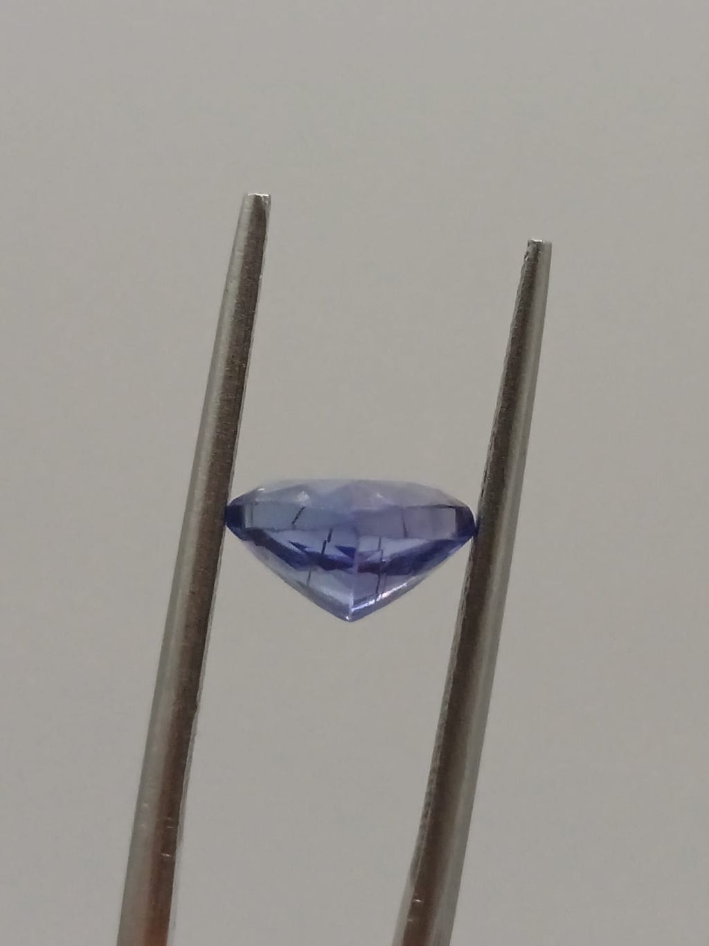 Tanzanita corte trillion de 1.83ct