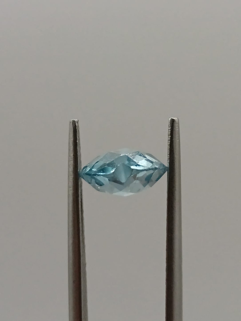 Aguamarina forma de corazón de 1.87ct