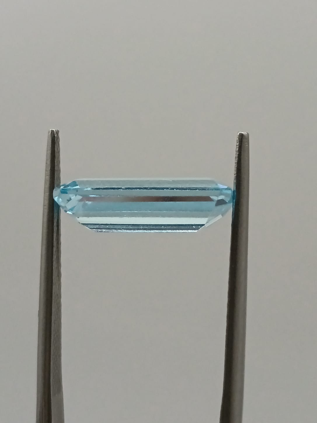 Aguamarina rectangular de 3.78ct