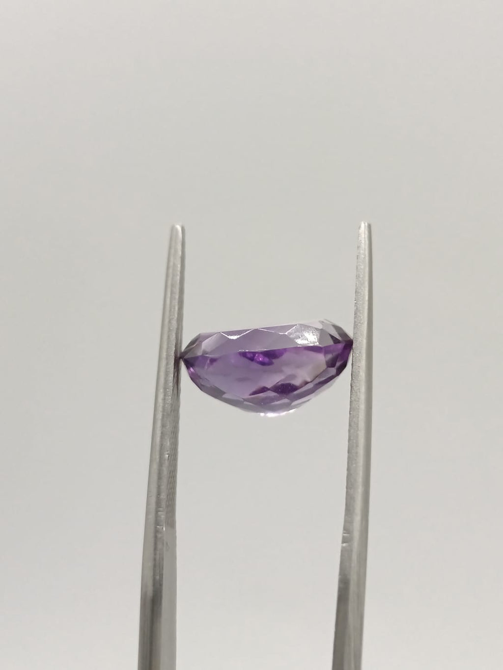Amatista ovalada de 4.49ct