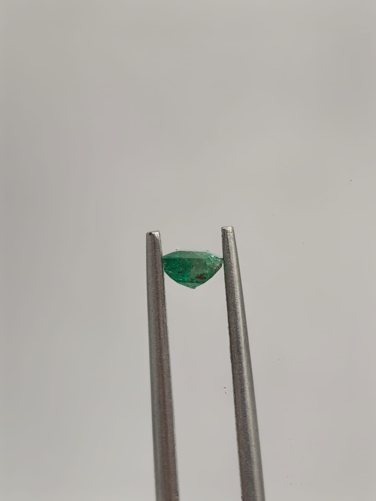 Esmeralda colombiana rectangular de 0.52ct