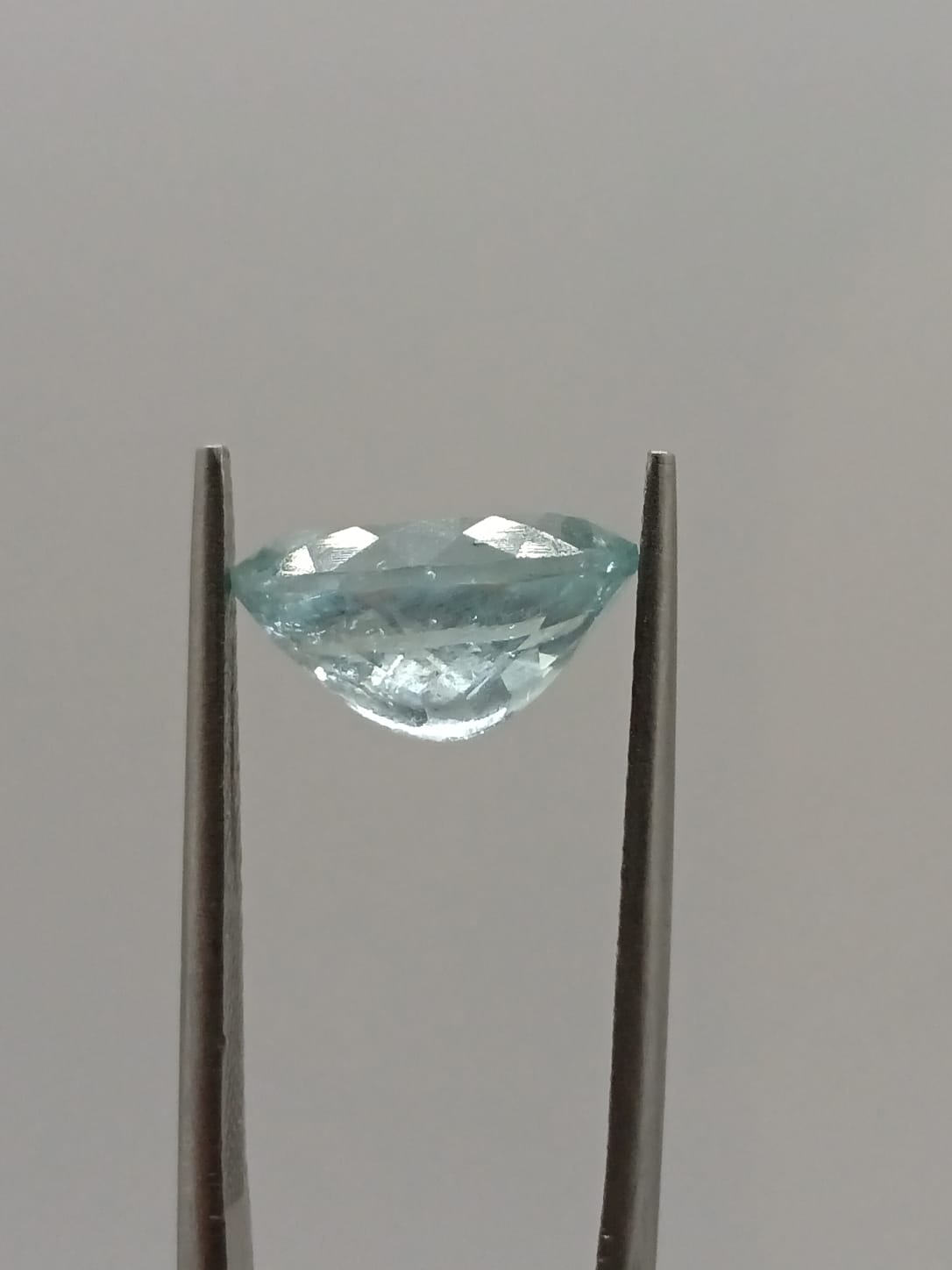 Aguamarina ovalada de 3.53ct