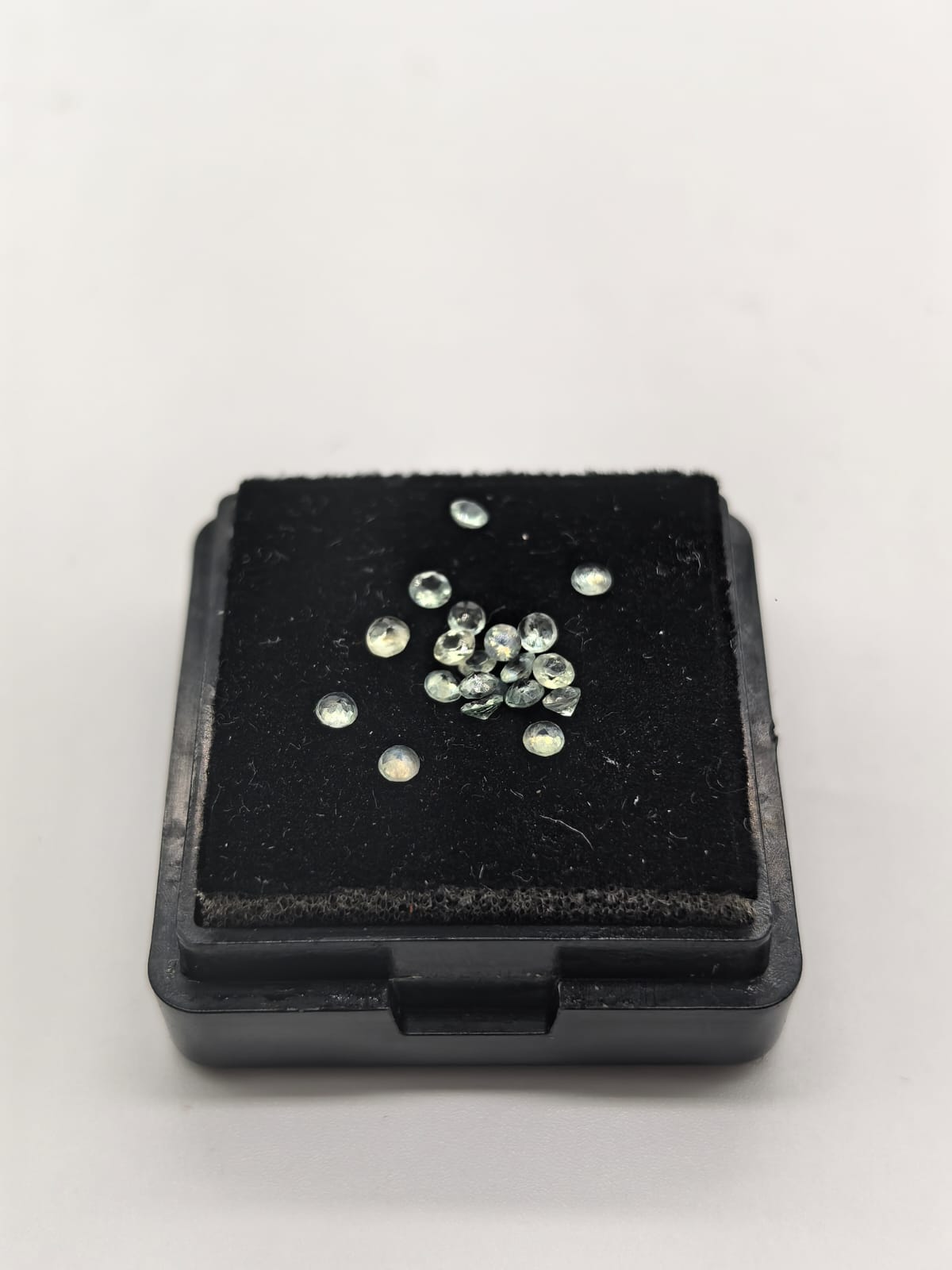 Alexandrita circular, lote de 0.64ct