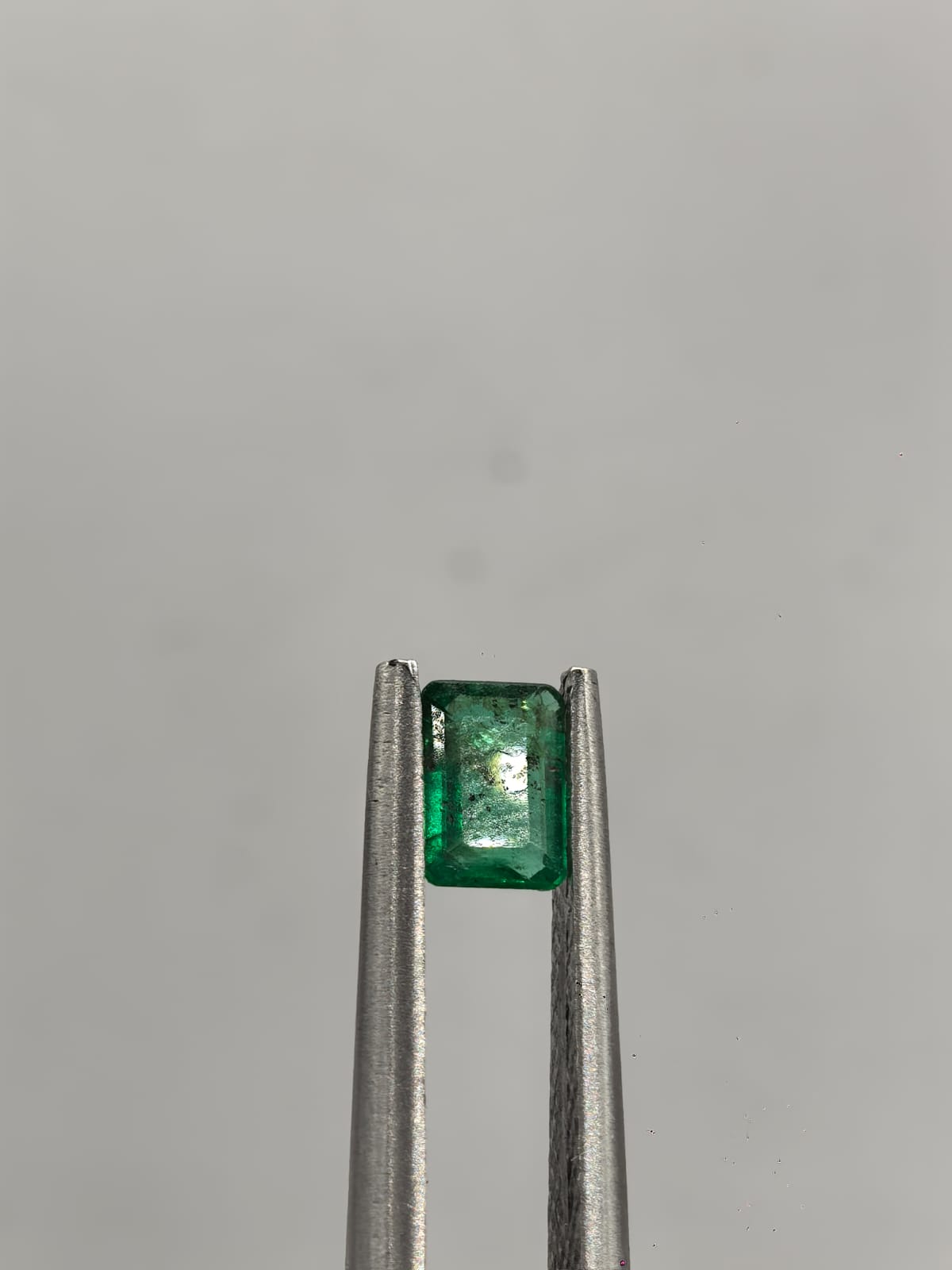 Esmeralda colombiana rectangular de 0.23ct