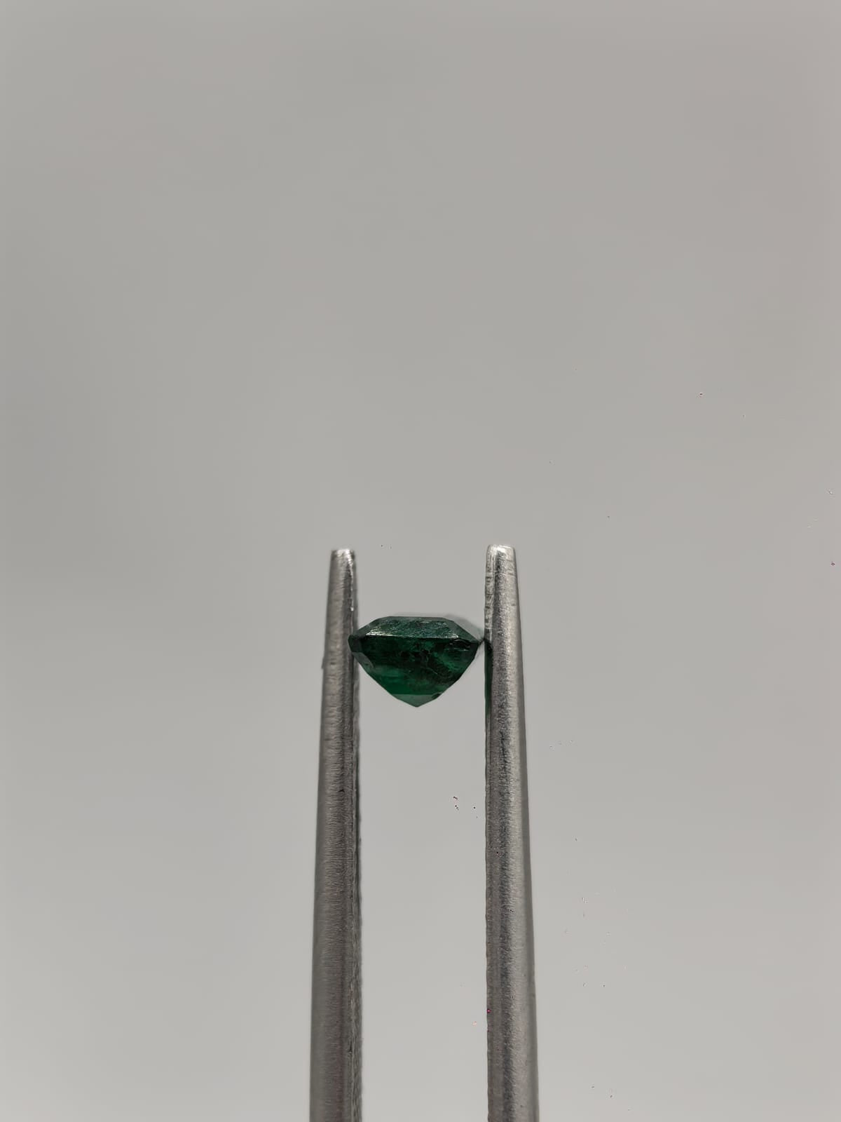 Esmeralda colombiana rectangular de 0.55ct