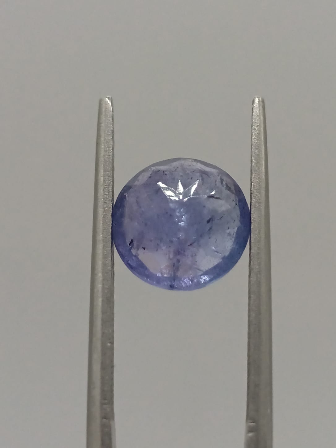 Tanzanita circular de 2.78ct