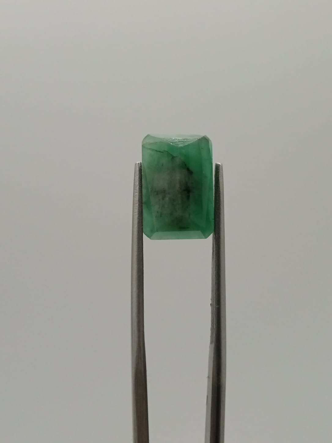 Esmeralda brasileña rectangular de 4.14ct
