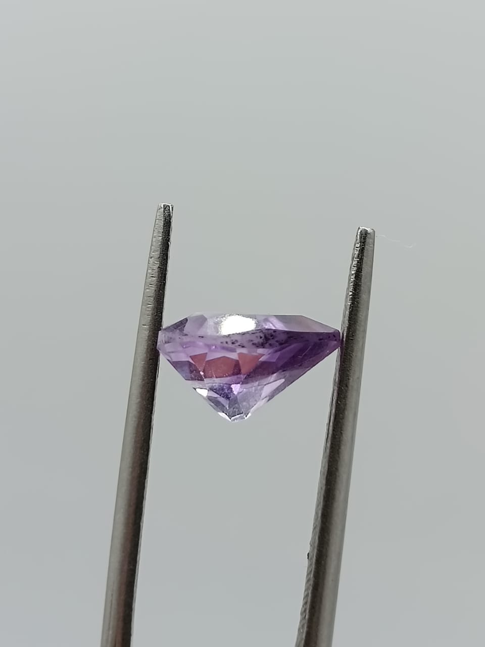 Amatista forma de corazón de 1.95ct