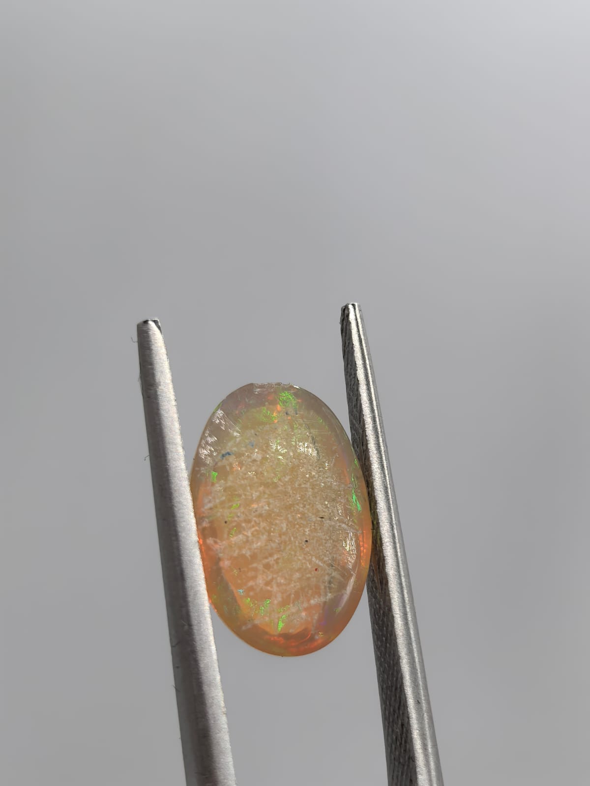 Ópalo ovalado de 2.01ct