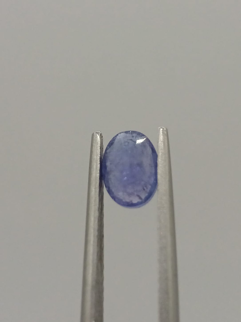 Tanzanita ovalada de 0.92ct