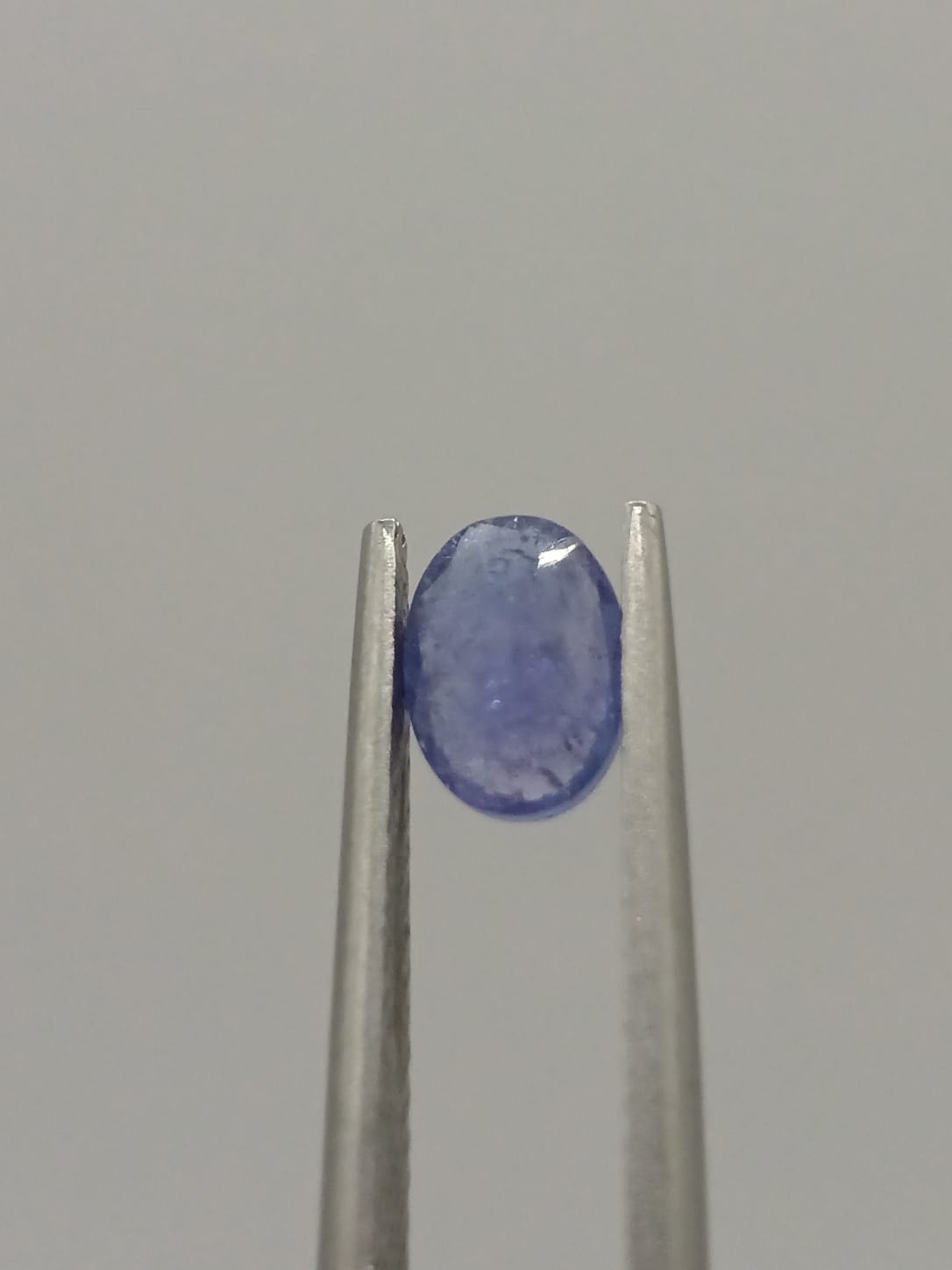 Tanzanita ovalada de 0.92ct
