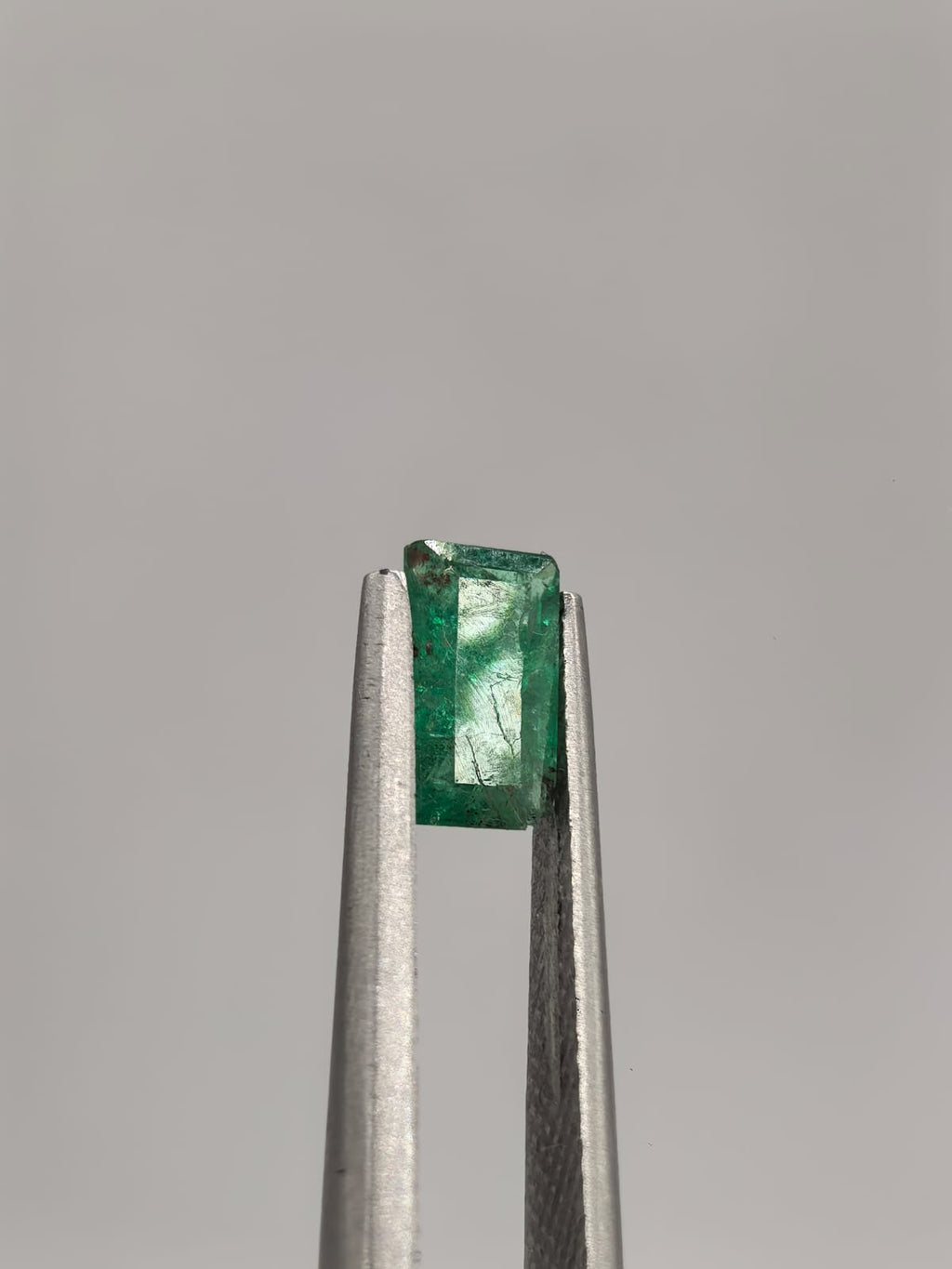 Esmeralda colombiana rectangular de 0.52ct