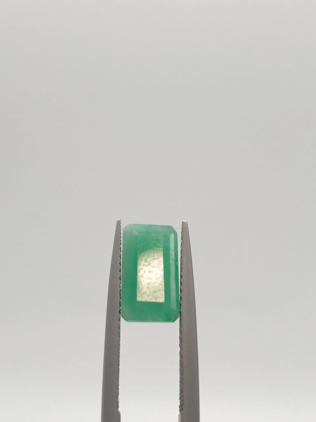 Esmeralda brasileña rectangular de 2.54ct
